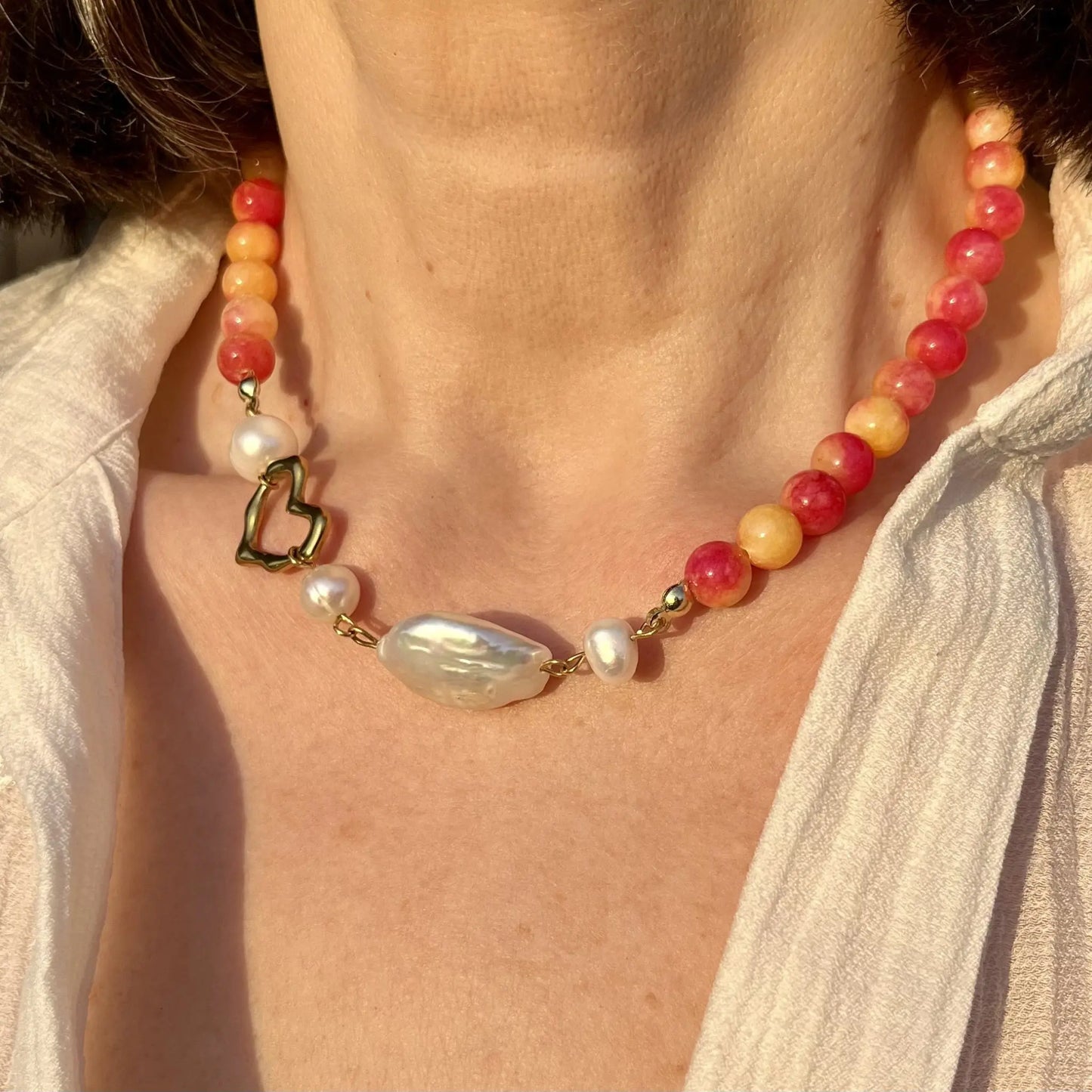 collier perles d'agate jaune et rose, perles de culture et coeur en acier inoxydable