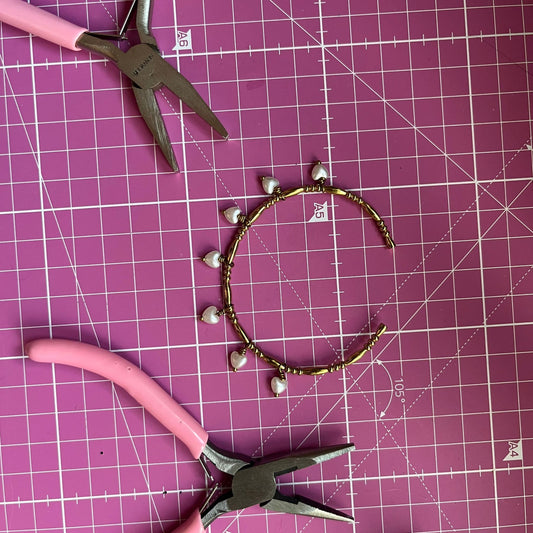 jonc en acier inoxydable 7 charms coeur