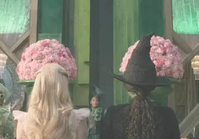 Elphaba et Glinda de dos