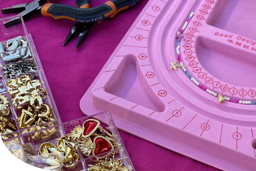 collier, bracelet, bijou de sac, personnalise ton bijou avec les charms lodzé