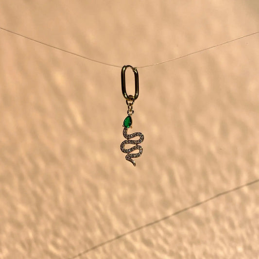 boucle d'oreille breloque serpent