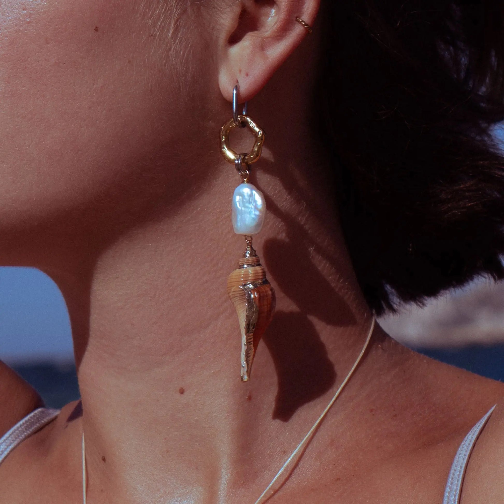 boucle d'oreille en acier inoxydable, coquillage et perle de culture