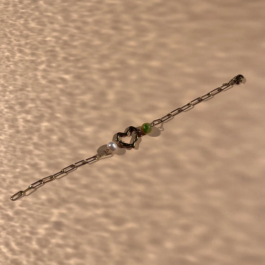 Bracelet chaine et coeur en acier inoxydable, perle de culture et perle d'agate verte
