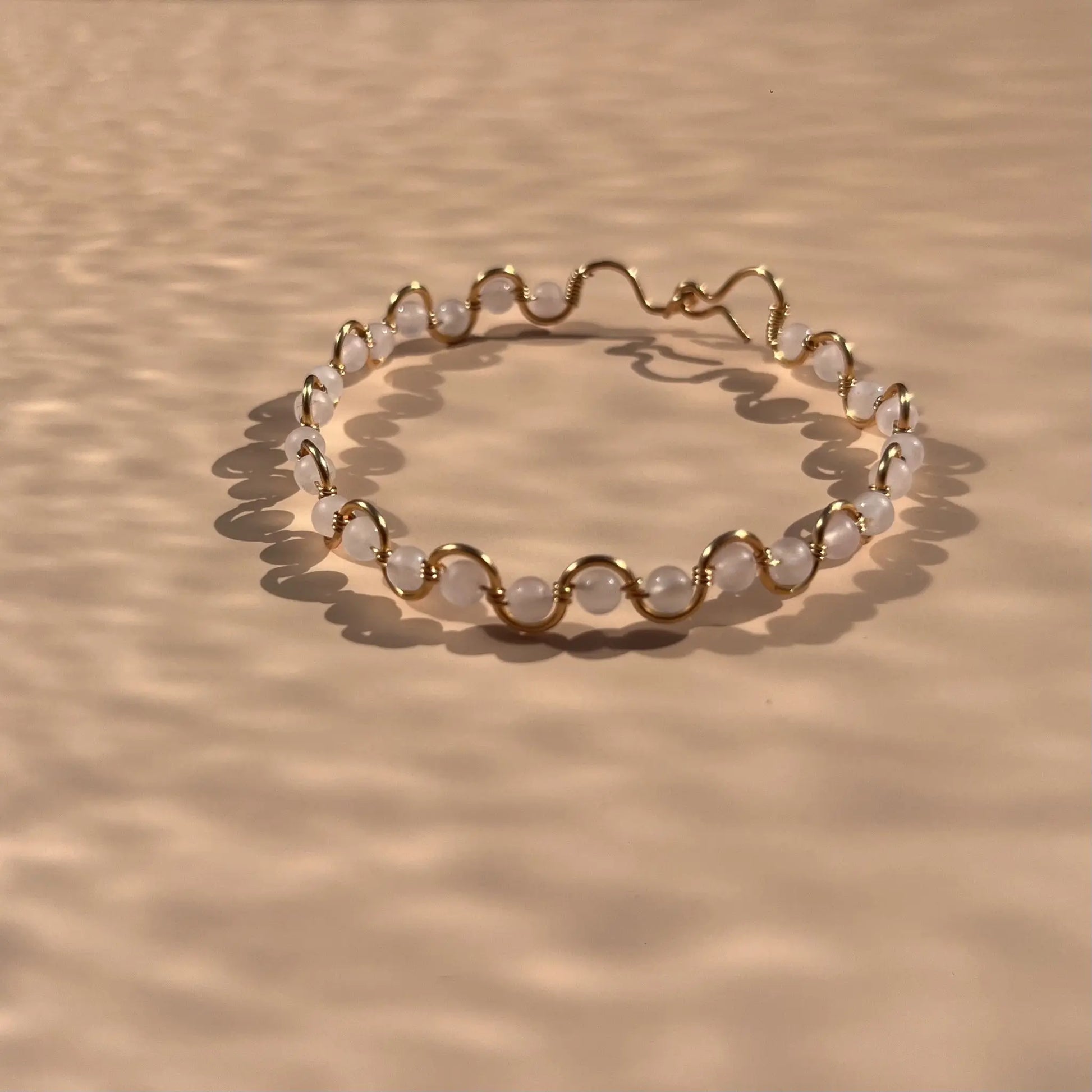 bracelet en quartz rose fait main dans le sud est de la france