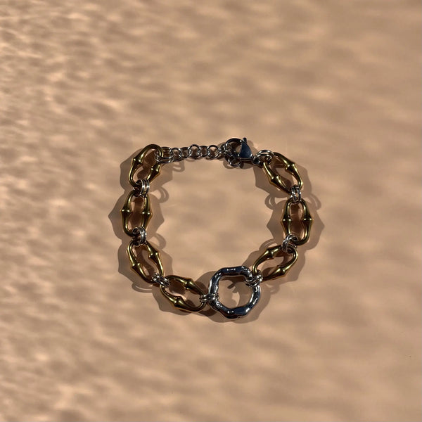 bracelet à large maillons doré, anneaux argentés, en acier inoxydable, fait à la main dans le sud-Est de la France
