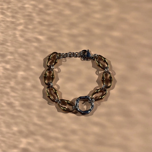 bracelet à large maillons doré, anneaux argentés, en acier inoxydable, fait à la main dans le sud-Est de la France