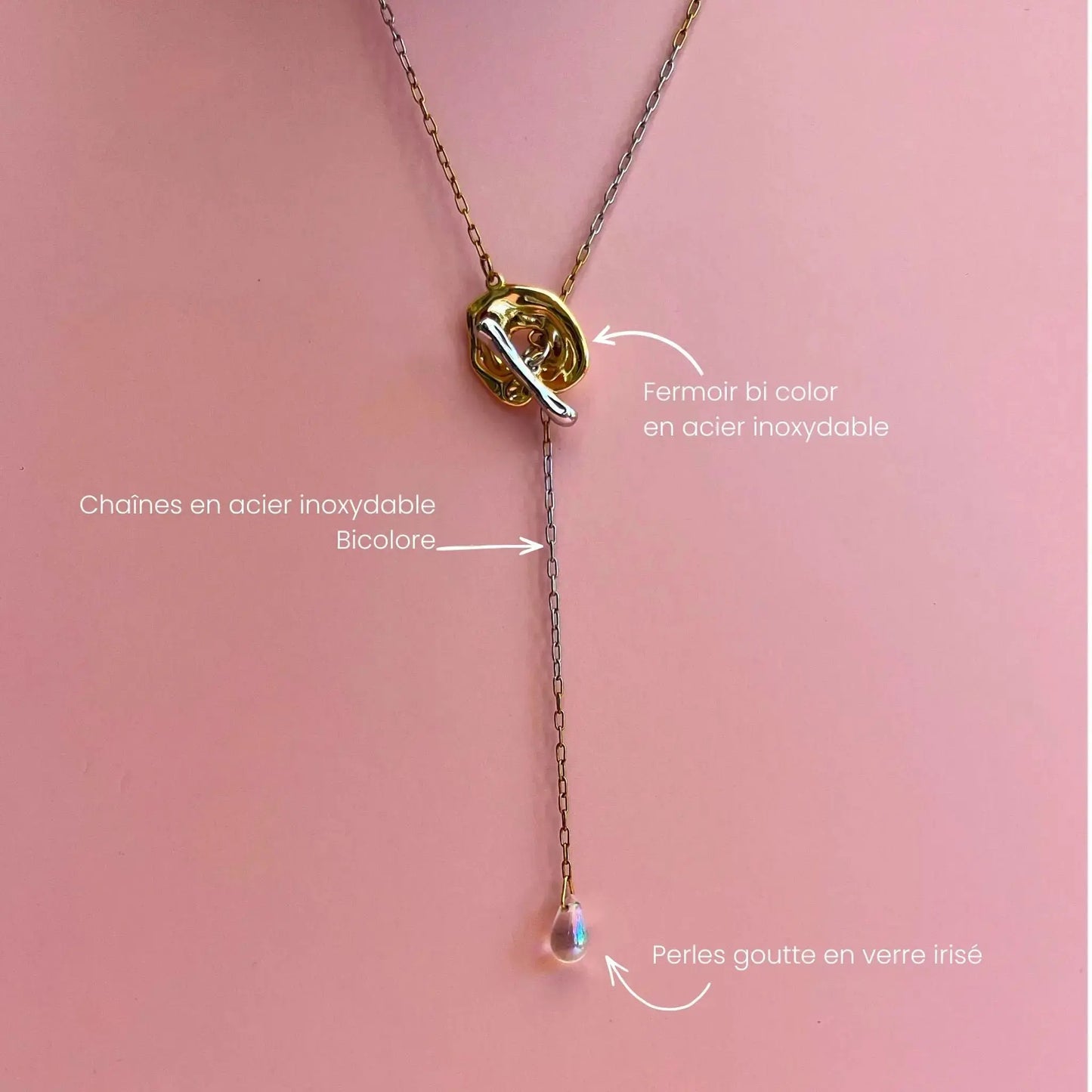 Détail du collier lariat tear of joy en acier inoxydable doré et argenté