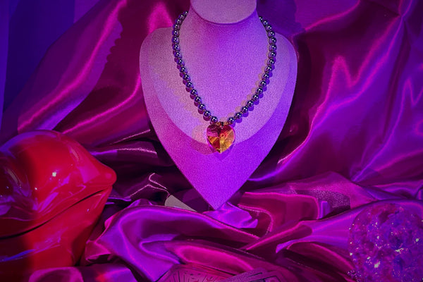 collier en hématites et coeur en cristaml swarovski - lodzé