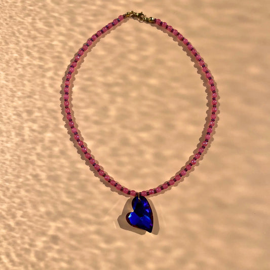 collier en perles roses et coeur bleu en verre, fermoir en acier inoxydable