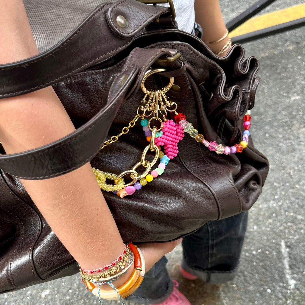 grigris de sacs colorés lodzé sur sac à main gérard darrel