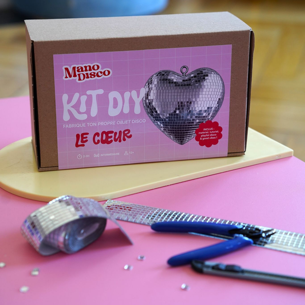 kit pour faire une boule disco en forme de coeur par mano disco